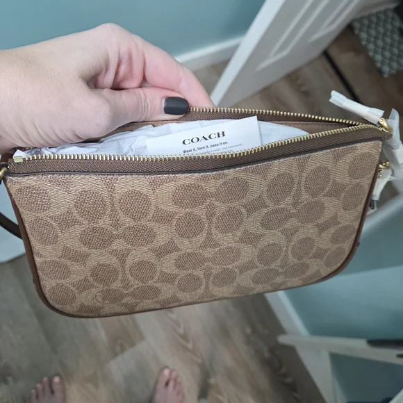 Coach Brown and Tan Shoulder Bag - Picture 3 of 3